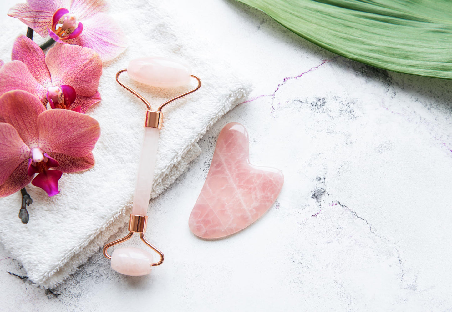GLOWFINITY Rose Quartz Gua Sha & Jade Roller